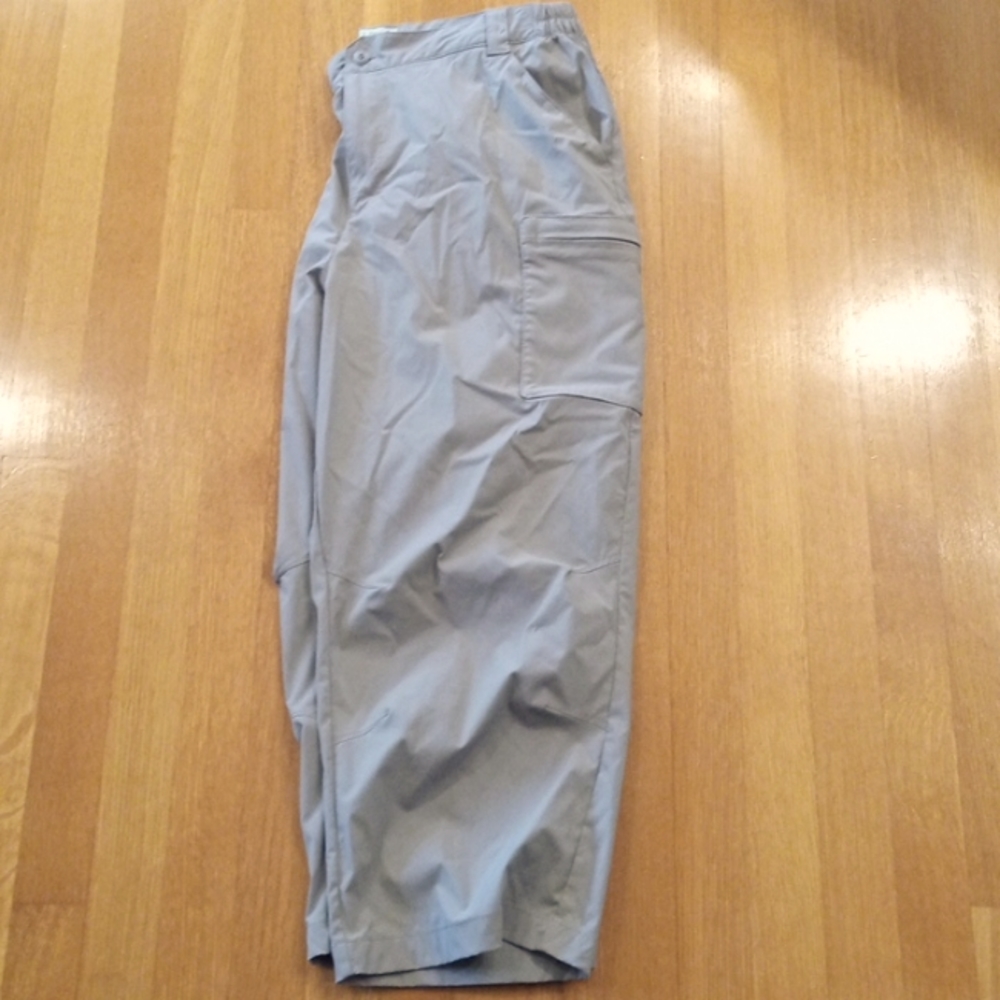 L. L. Bean Pants Outdoor Fishing Hunting Hiking Pants, Large